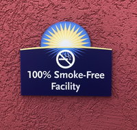 Days Inn by Wyndham Orlando Near Millenia Mall - Accommodation Rooms