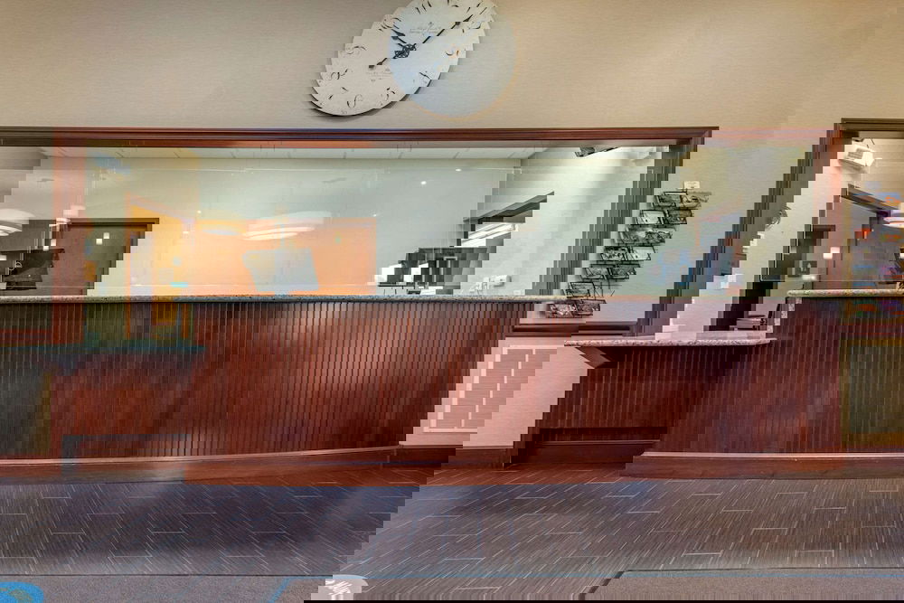 Quality Inn - thumb 6