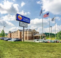 Comfort Inn  Suites Christiansburg I-81 - Accommodation Rooms