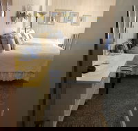 Hickory House Inn - Accommodation Rooms