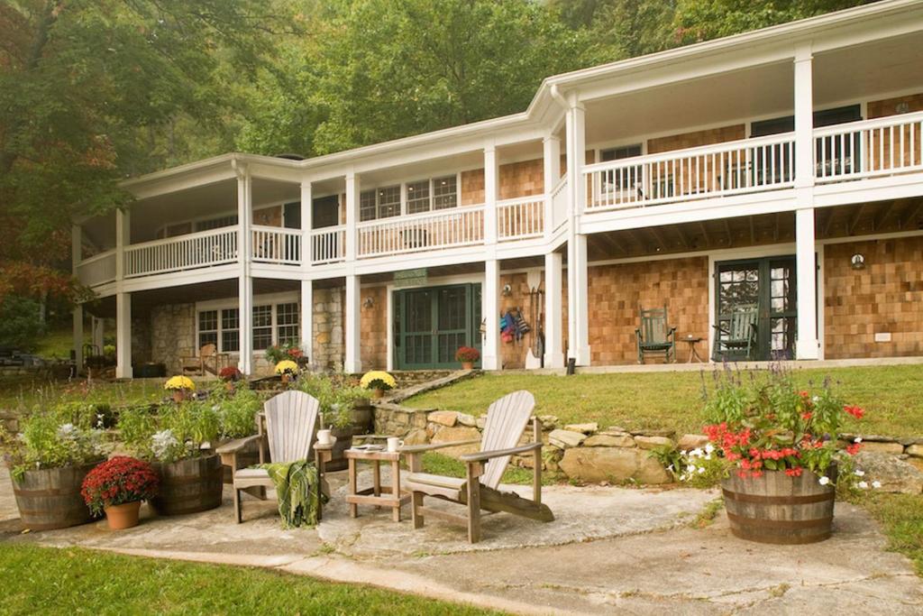 The Lakehouse At Katie Camp - thumb 3