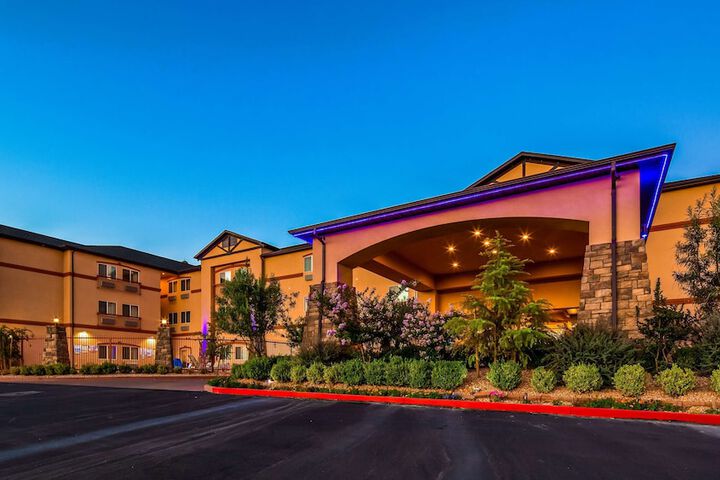 Best Western Plus Zion West Hotel - thumb 1