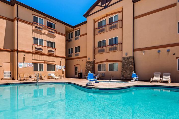 Best Western Plus Zion West Hotel - thumb 5