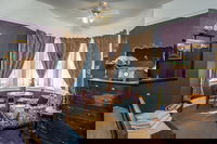 Joshua Inn Bed  Breakfast