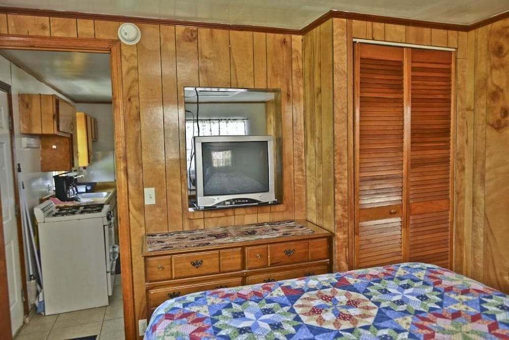 Lake Ida Beach Resort - thumb 4