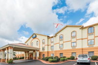 Days Inn  Suites by Wyndham Prattville-Montgomery
