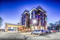 Holiday Inn Express  Suites Cleveland West - Westlake an IHG Hotel