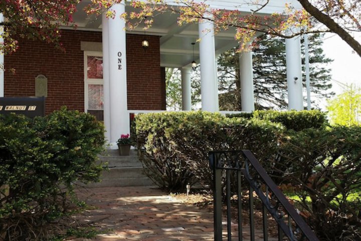 Inn At The Agora - thumb 3