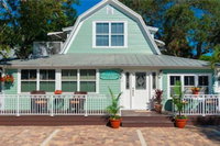 Seaglass Inn