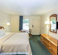 Days Inn by Wyndham Lake Park/Valdosta - Accommodation Rooms