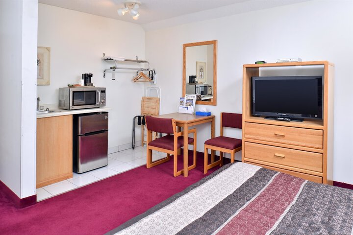 Americas Best Value Inn Sauk Centre - thumb 6