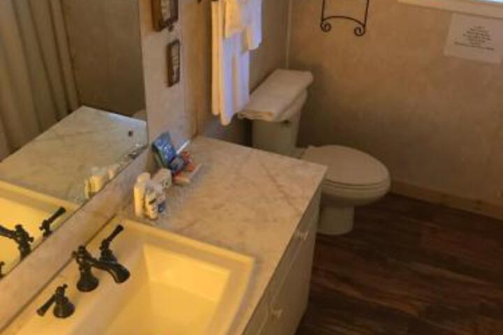 The Hoffmann Vacation Rental Bed & Breakfast - thumb 2