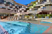 Courtyard by Marriott Thousand Oaks