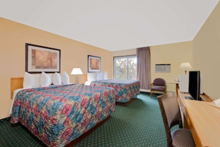 Days Inn By Wyndham International Falls - thumb 0