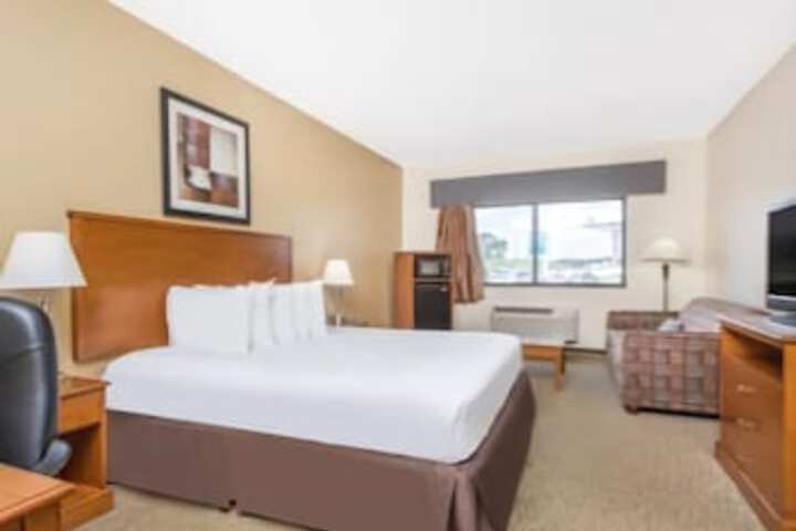 Days Inn By Wyndham Phenix City Near Fort Benning - thumb 6