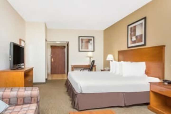 Days Inn By Wyndham Phenix City Near Fort Benning - thumb 5
