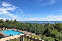 Atlantic Eyrie Lodge