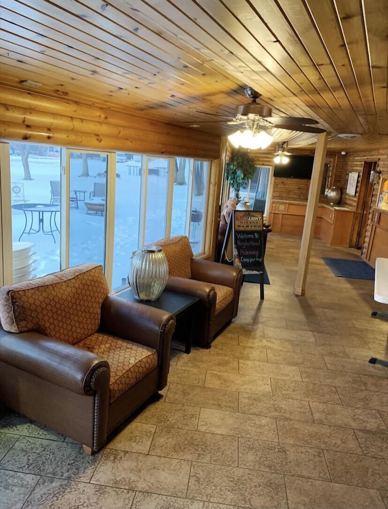 Rumorz Neighborhood Hideaway - thumb 1