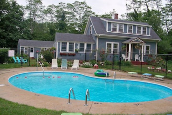 Beach Plum Motor Lodge - thumb 0