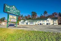 Mountain Host Motor Inn