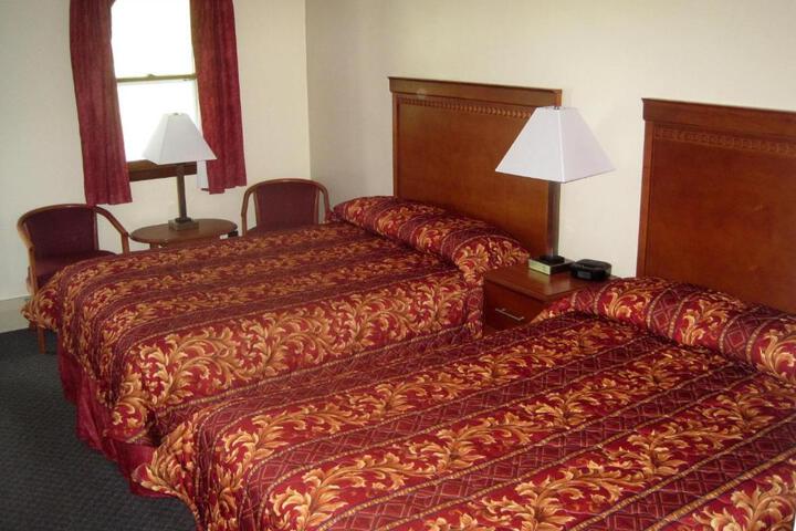 North Colony Motel & Cottages - thumb 7