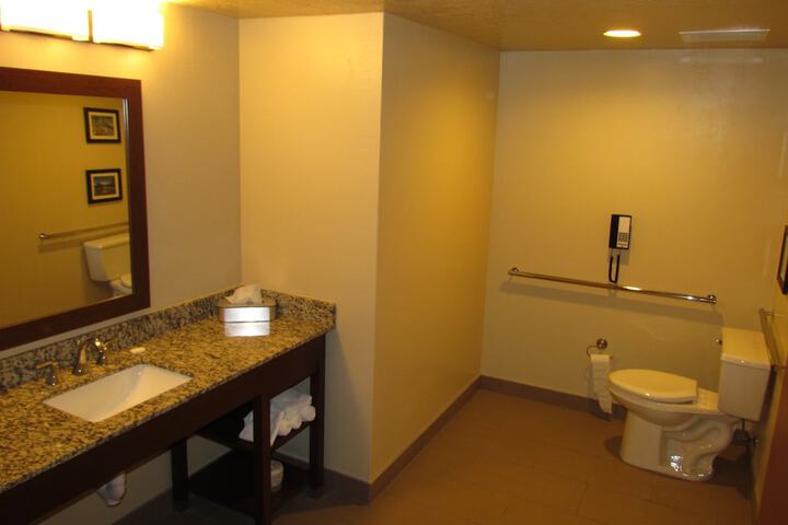 Heartland Inn And Suites - thumb 6