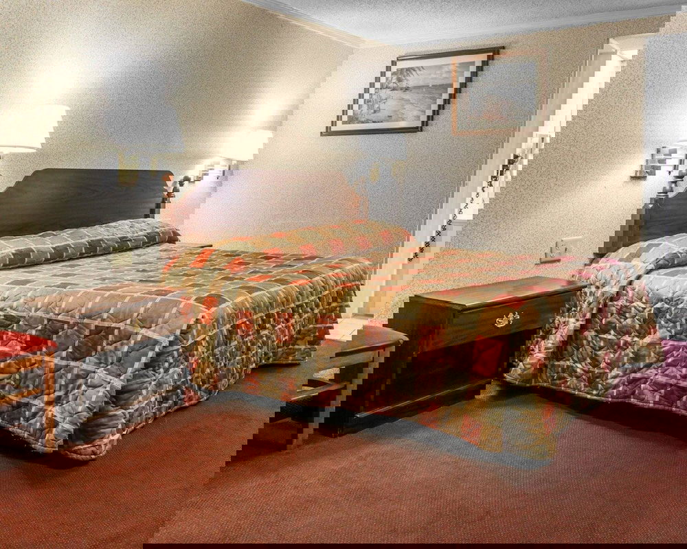 Rodeway Inn - thumb 3