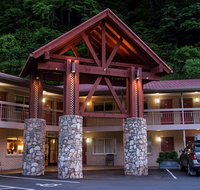 Econo Lodge - Accommodation Rooms