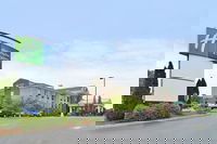 Holiday Inn Express Hotel  Suites Athens an IHG Hotel