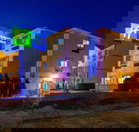 Holiday Inn Express  Suites Alamosa an IHG Hotel - Accommodation Rooms