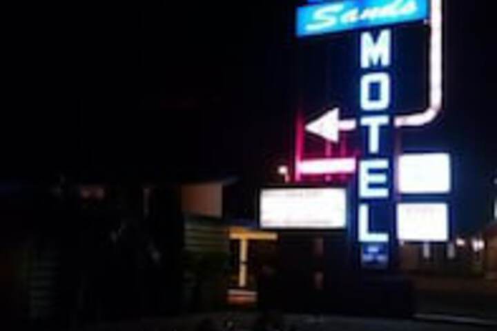 White Sands Motel - thumb 2