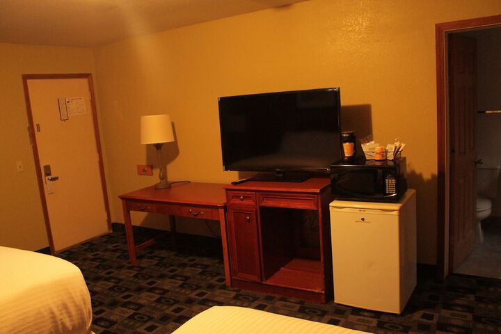 Rodeway Inn - thumb 3