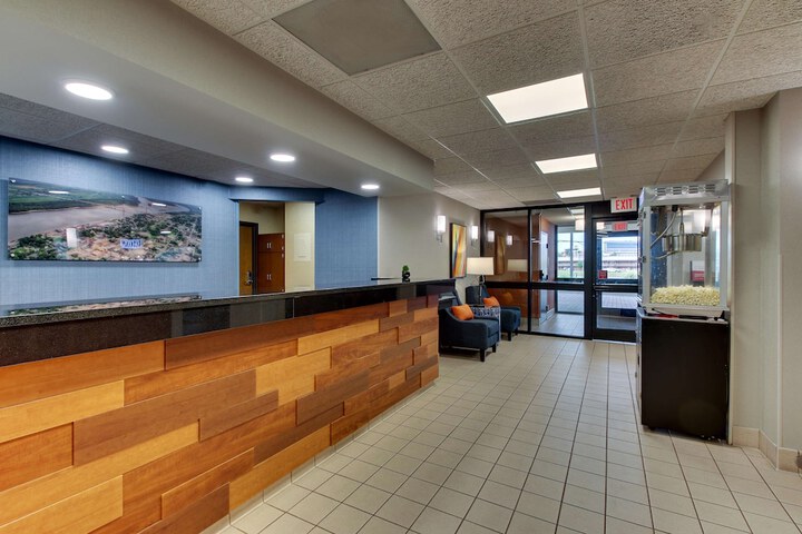 Pear Tree Inn Cape Girardeau West - thumb 4