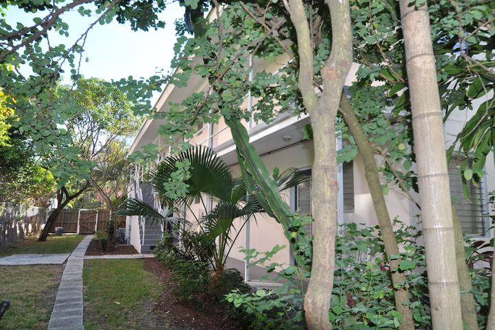 Winterset A North Beach Village Resort Hotel - thumb 1