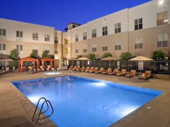 Global Luxury Suites In Walnut Creek - thumb 1