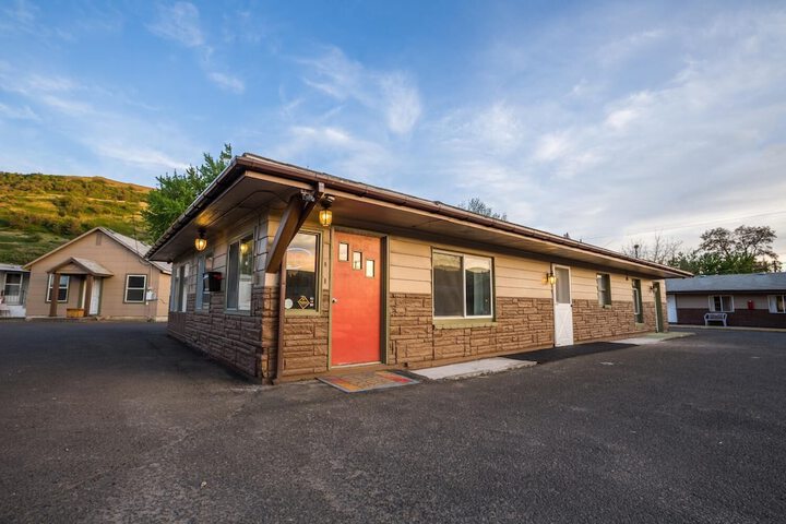 Dayton Motel - thumb 3