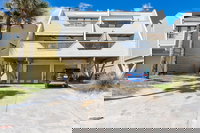 Fanta-Sea on the Beach by Beachside Management - 49 Beach Rd