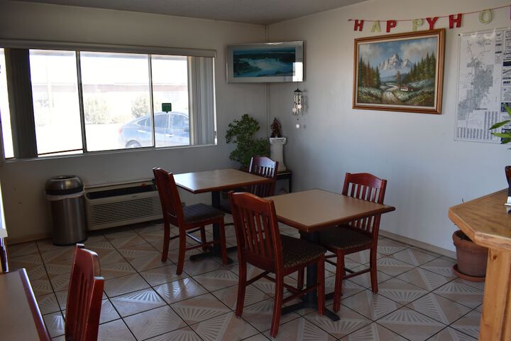 Rodeway Inn - thumb 6