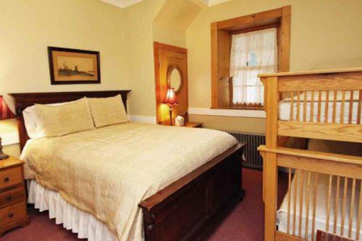 Rocky Acre Farm Bed & Breakfast - thumb 1