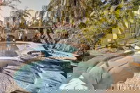 5 Miles to the Beach Ives Place