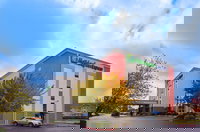 Holiday Inn Express Fayetteville- Univ of AR Area an IHG Hotel