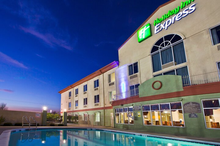 Holiday Inn Express Hotel & Suites LIVE OAK, An IHG Hotel - thumb 6
