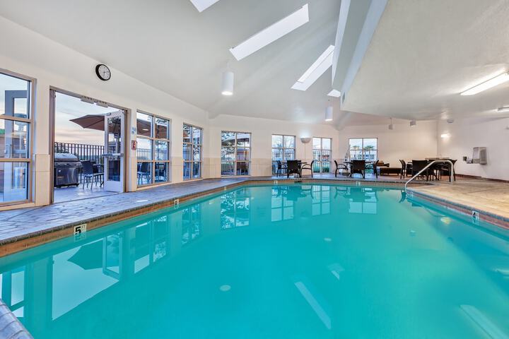 Holiday Inn Express Hotel & Suites San Jose-Morgan Hill, An IHG Hotel - thumb 5