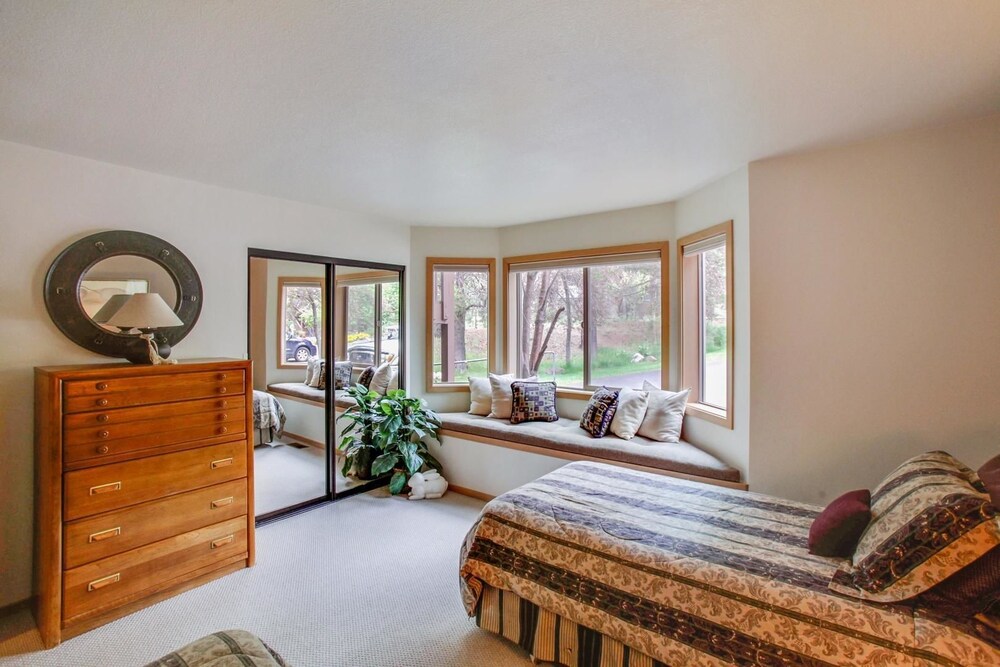 ZRidge Condo 01 - thumb 5