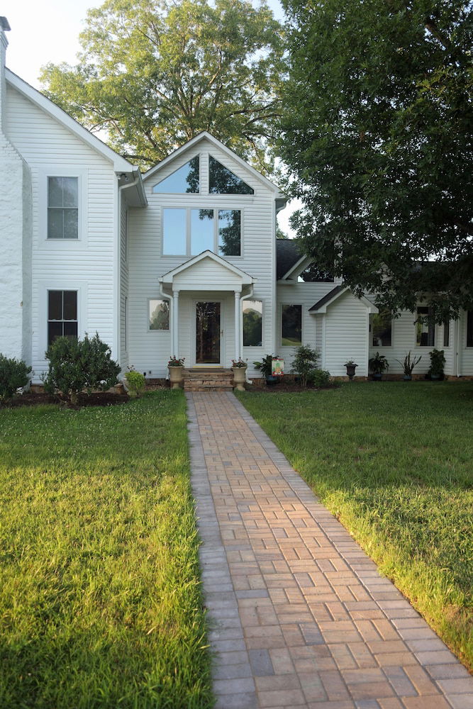 Villa Cathedral - thumb 1