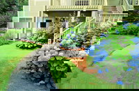 96 Eaton 2 Bedroom Condo