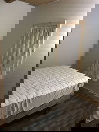 4 Bedroom 1 Bathroom Chocorua Beach