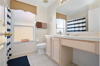 Fabulous 5 Bed Villa With A South Facing Pool And Spa Backing Onto Conservation - 486 - thumb 5