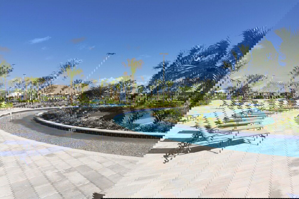 Fabulous Apartment With Balcony At Storey Lake 272977 - thumb 5