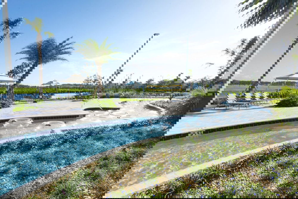 Fabulous Apartment With Balcony At Storey Lake 272977 - thumb 4